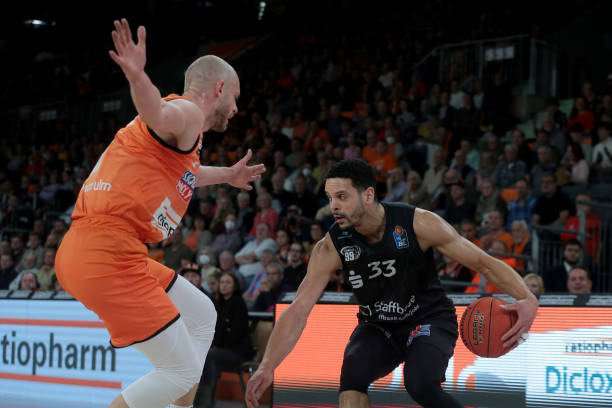 队内部竞争 队内部竞争