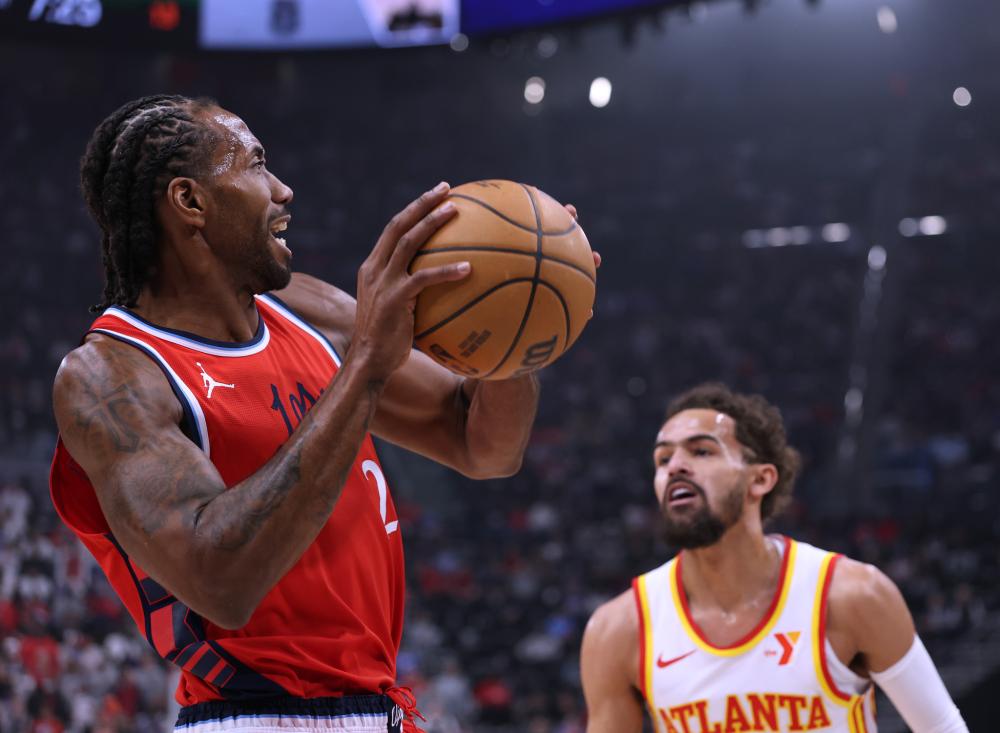 亚历山大 亚历山大